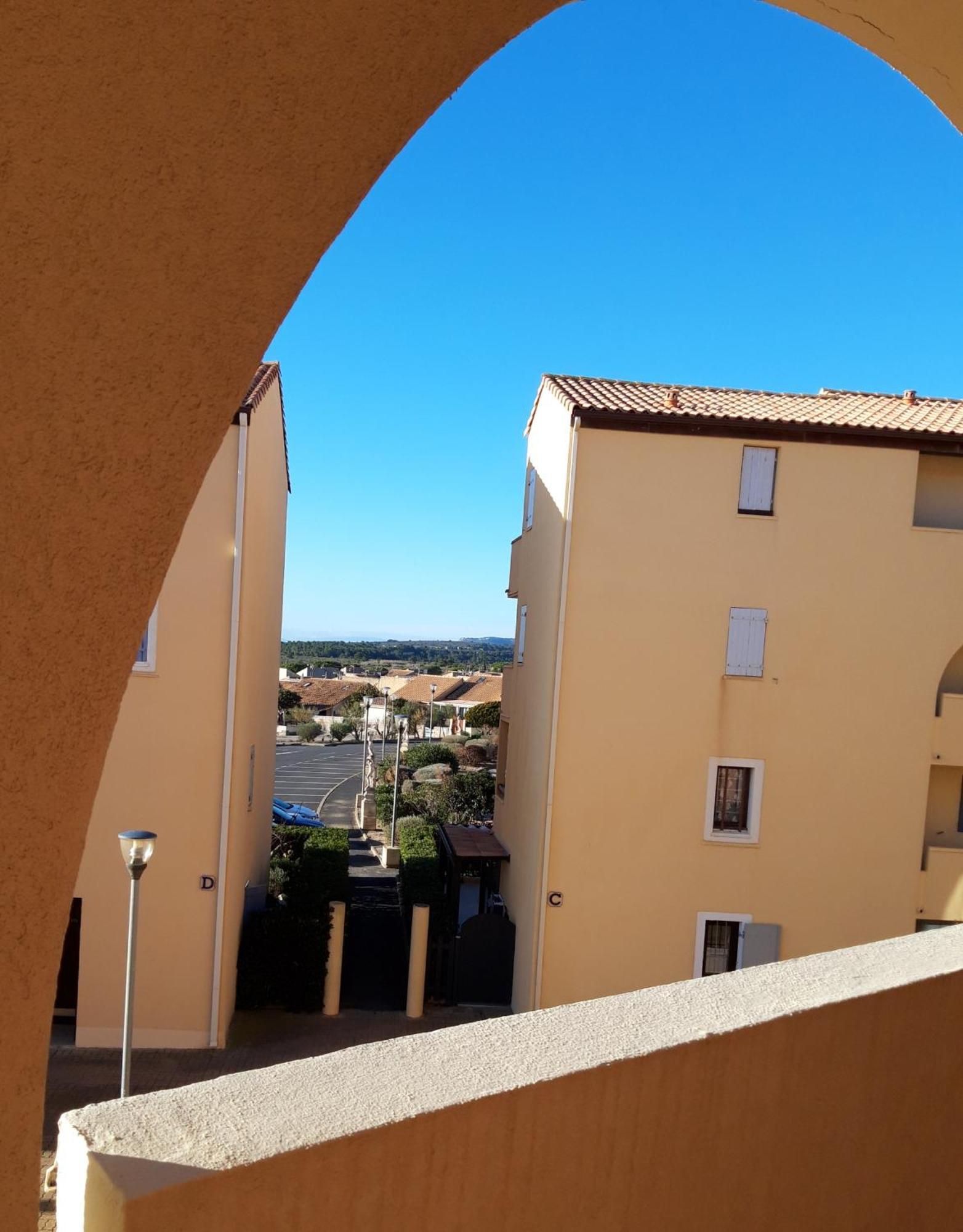 Appt 2 Ou 4 Personnes Avec Piscine, Tennis Et Parking Prive Fleury  Kültér fotó